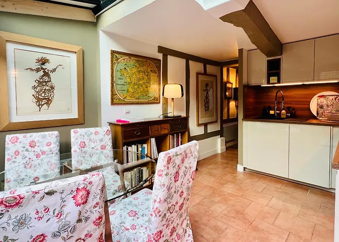 La Maison Blanche Du 10honfleur Ferienhaus *