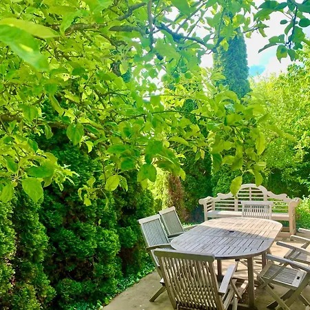 La Maison Blanche Du 10honfleur Holiday home Honfleur