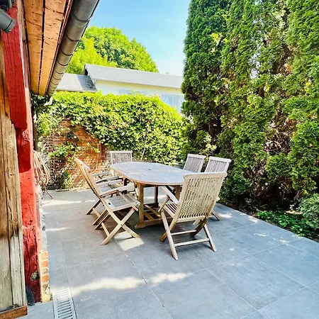 La Maison Blanche Du 10honfleur Hébergement de vacances *