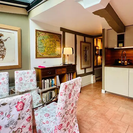 La Maison Blanche Du 10honfleur Casa vacanze *