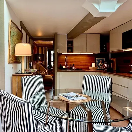 La Maison Blanche Du 10honfleur بيت للعطل