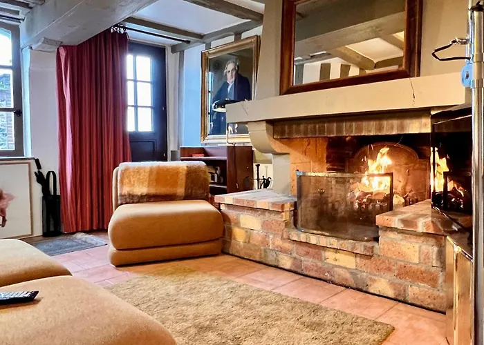 La Maison Blanche Du 10honfleur Holiday home *