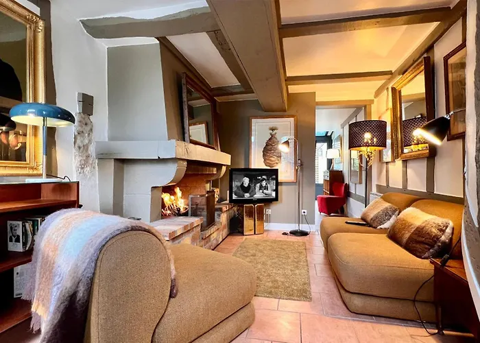 Holiday home La Maison Blanche Du 10honfleur *